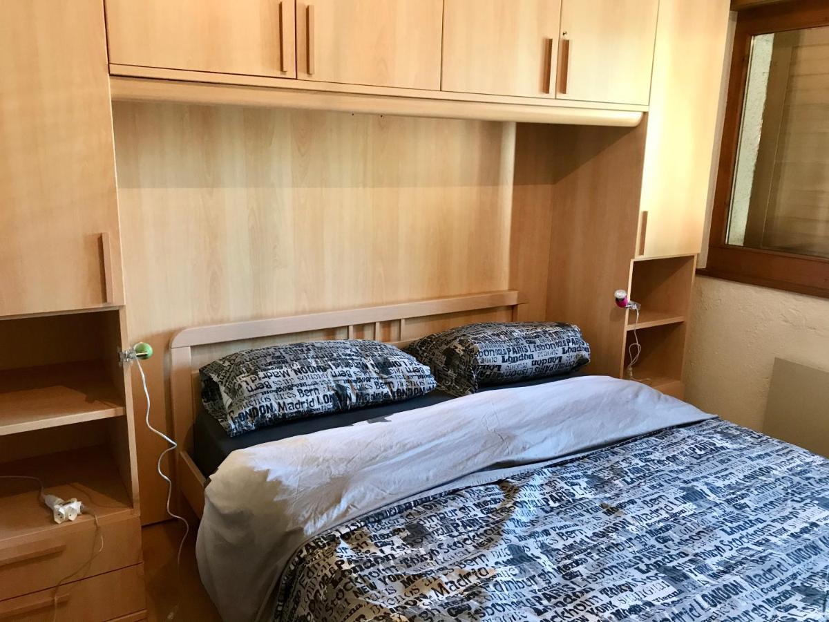 Appartamento Chalet Laax Luaran gambar