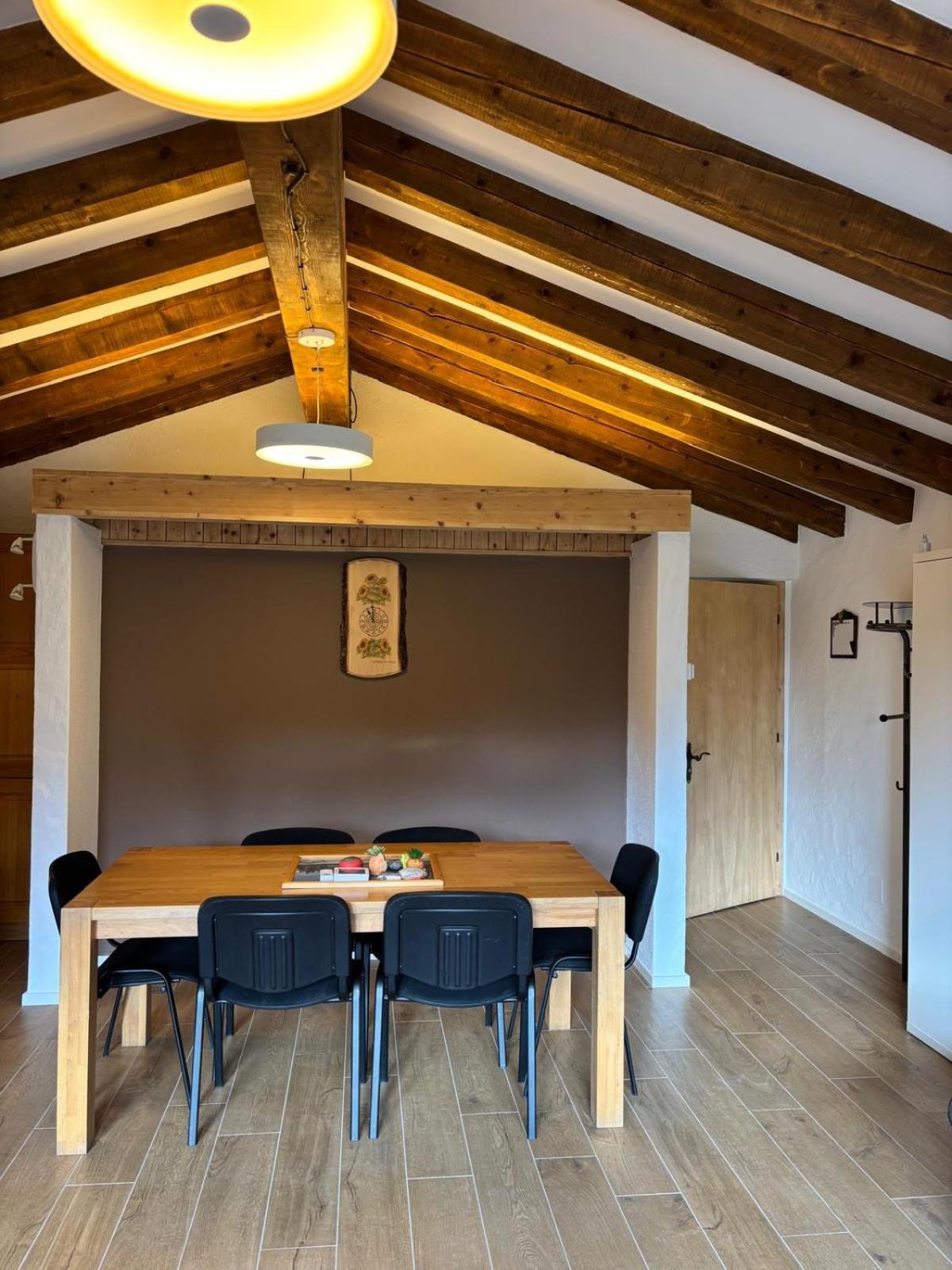 Appartamento Chalet Laax Luaran gambar